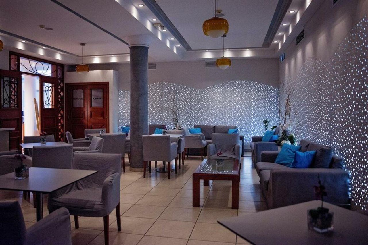 Pyramos Hotel Paphos ภายนอก รูปภาพ